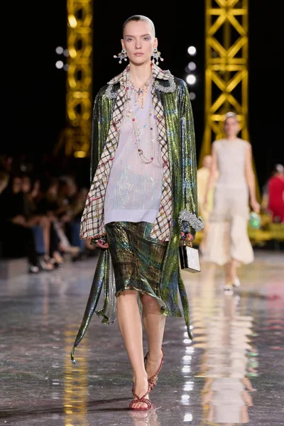 Look 67